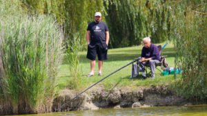 Camping Normandie avec étang de pêche